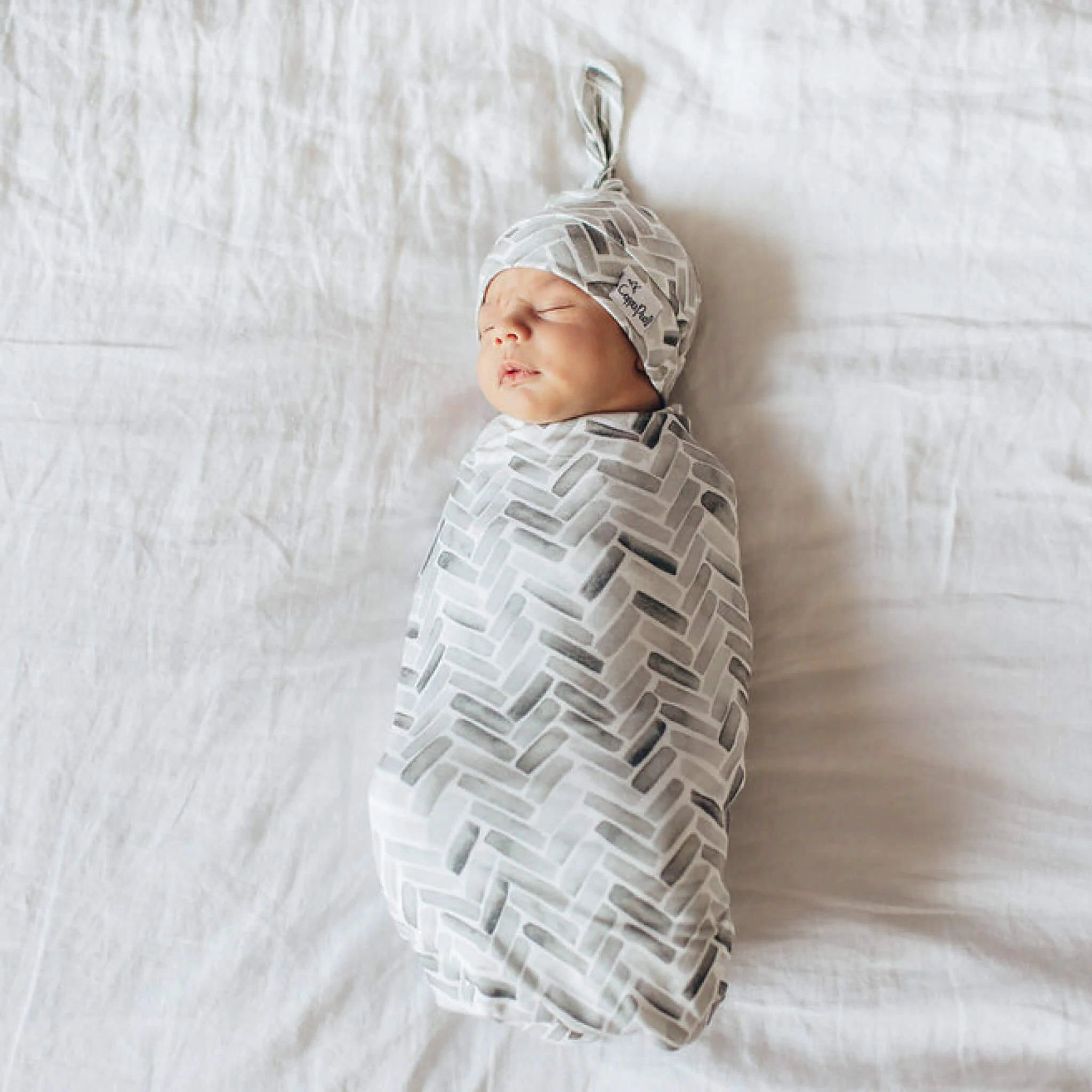 Knit Swaddle Blanket - Alta - Image 3