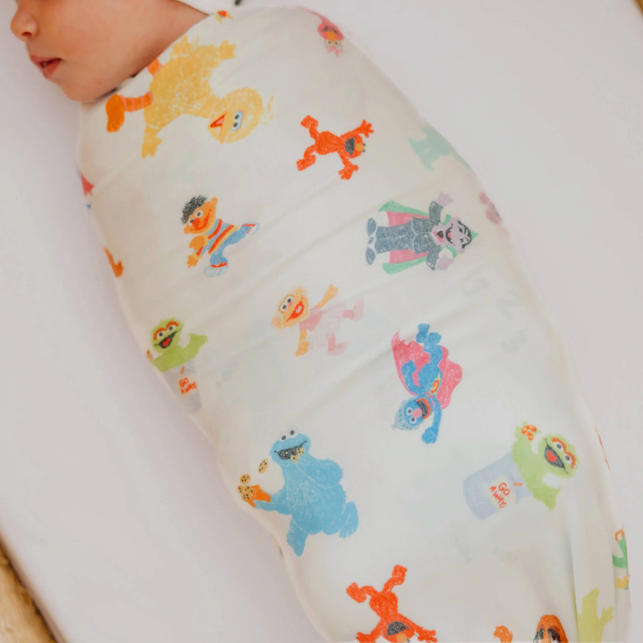 Knit Swaddle Blanket - Sesame Friends - Image 4