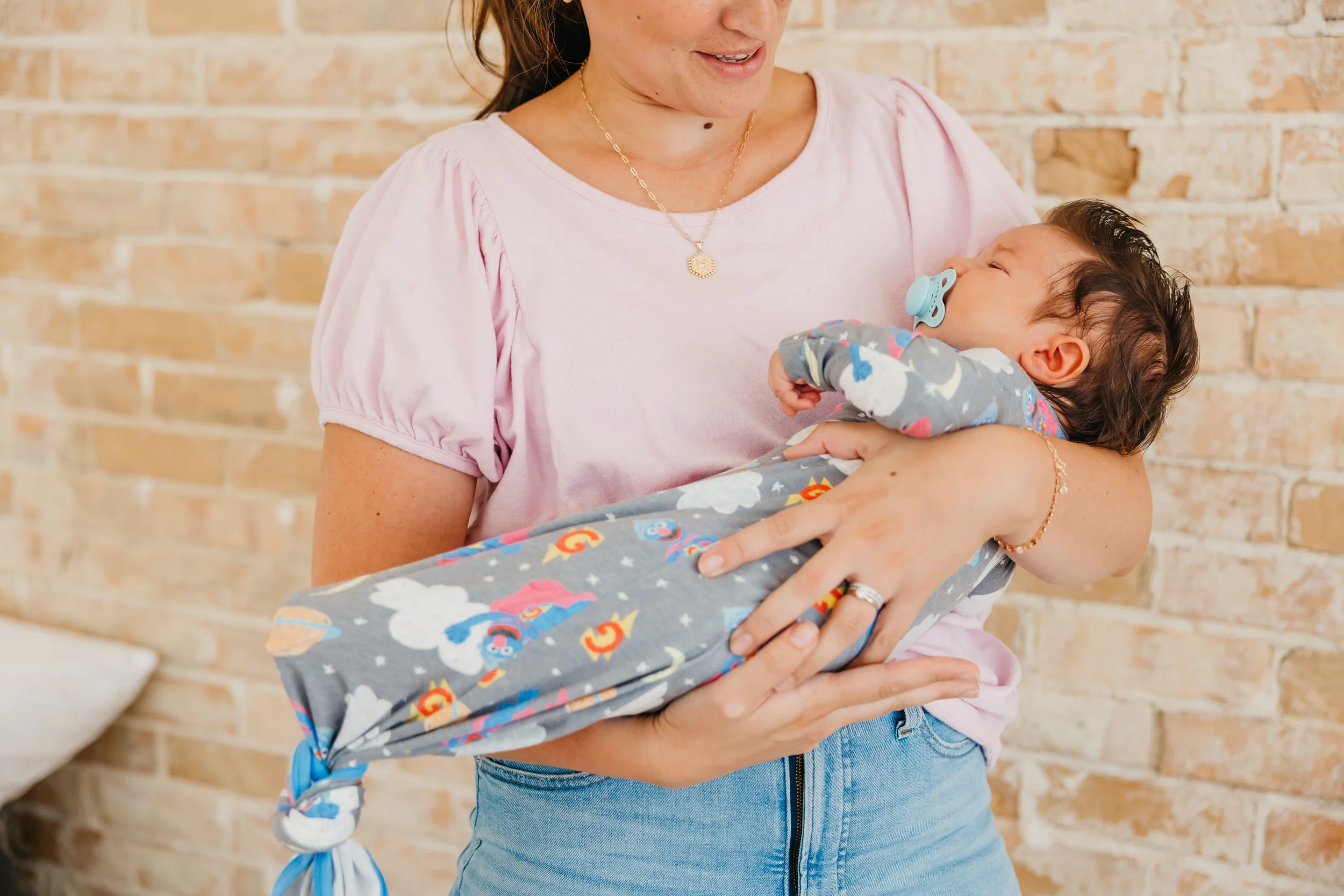 Newborn Knotted Gown - Super Grover - Image 5