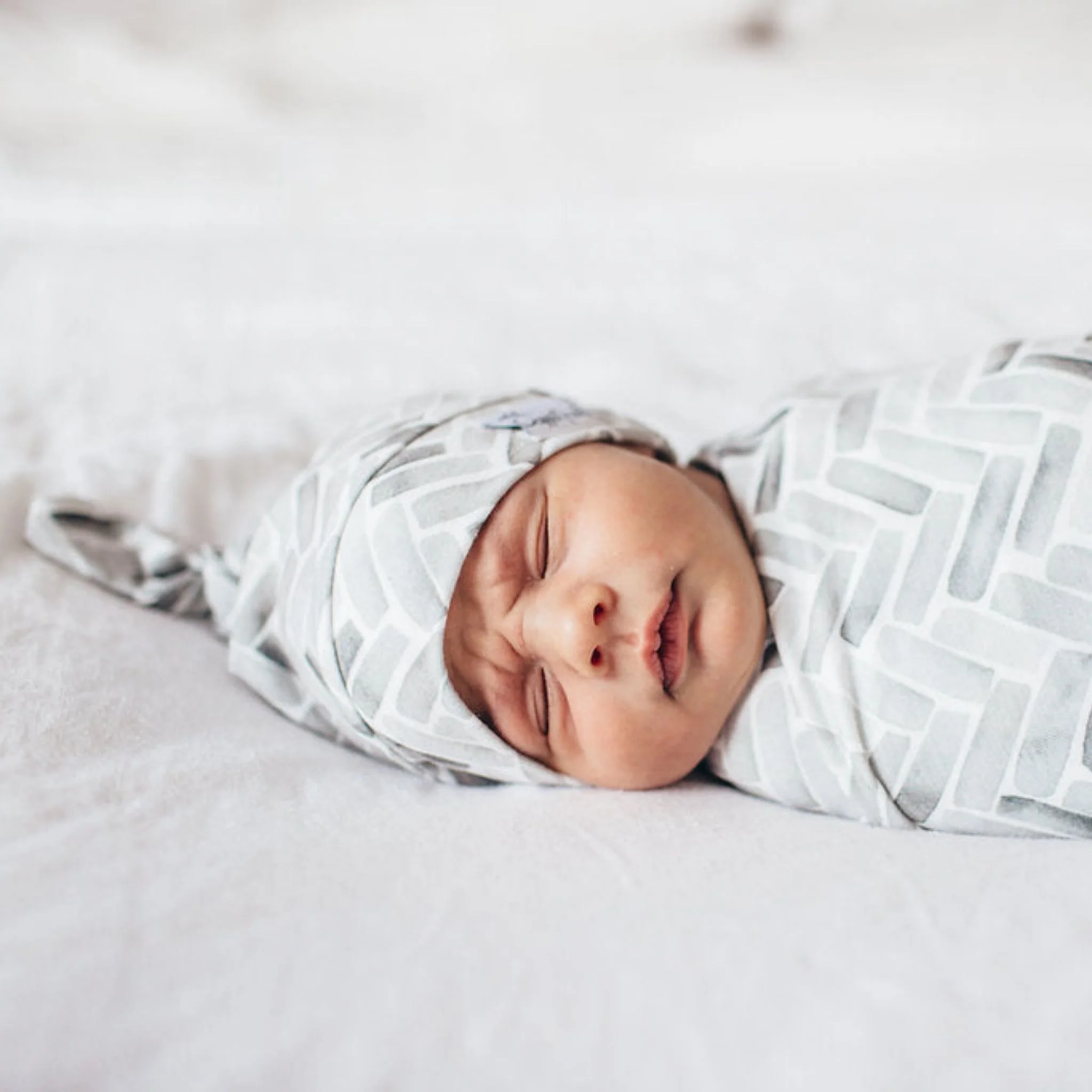 Top Knot Hat - Alta - Image 4