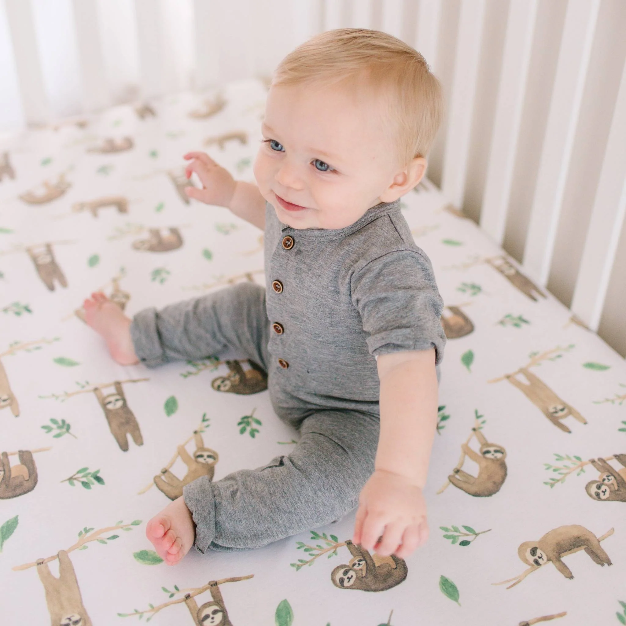 Premium Knit Fitted Crib Sheet - Noah - Image 8