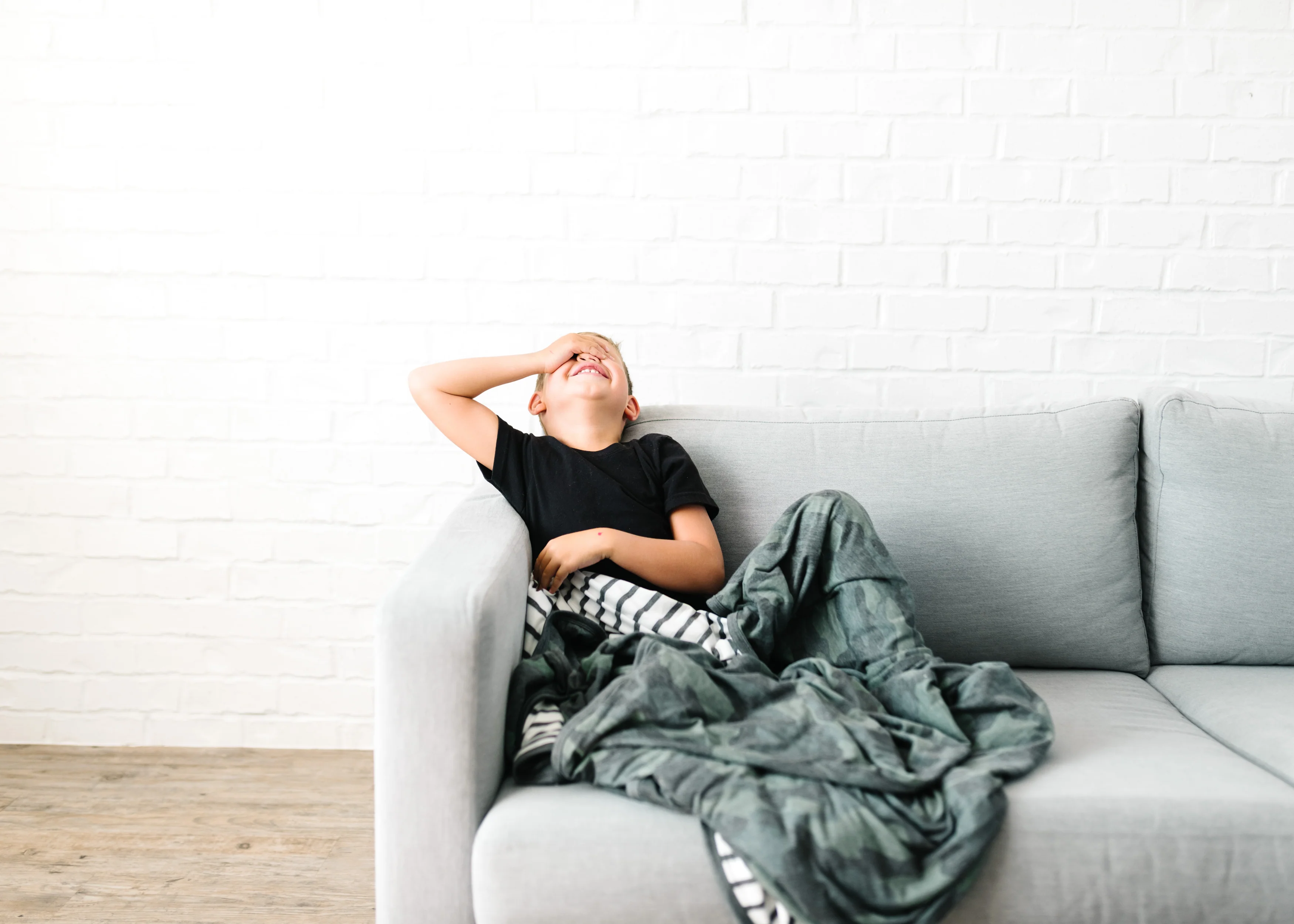 Three-Layer Jumbo Quilt - Hunter - Image 3